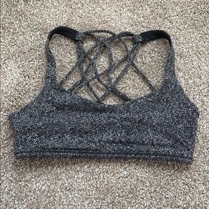 Lululemon free to be wild bra